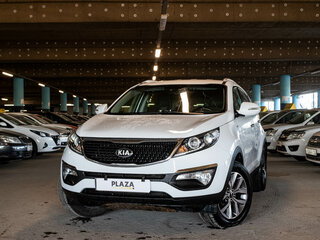 2014 Kia Sportage III Рестайлинг, белый, 1575000 рублей, вид 1