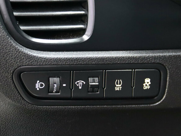 2018 Kia Rio X-Line IV, серебристый, 1180170 рублей - вид 19