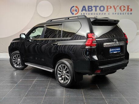 2019 Toyota Land Cruiser Prado 150 Series Рестайлинг 2, чёрный, 4077000 рублей, вид 2