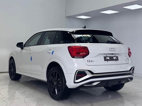 2022 Audi Q2 L 35 TFSI I Рестайлинг, белый, 1554000 рублей, вид 3
