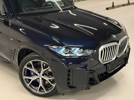 2026 BMW X5 40i IV (G05/G18) Рестайлинг, синий, 14900000 рублей, вид 2
