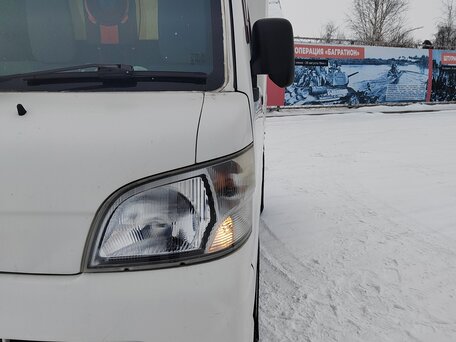 2012 Daihatsu Hijet, белый, 950000 рублей, вид 5