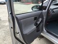 2010 Toyota Prius III (XW30), серый, 850000 рублей - вид 4
