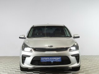 2020 Kia Rio IV, серый, 1729000 рублей, вид 2
