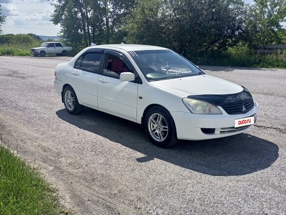 2006 Mitsubishi Lancer IX, белый, 360000 рублей - вид 9