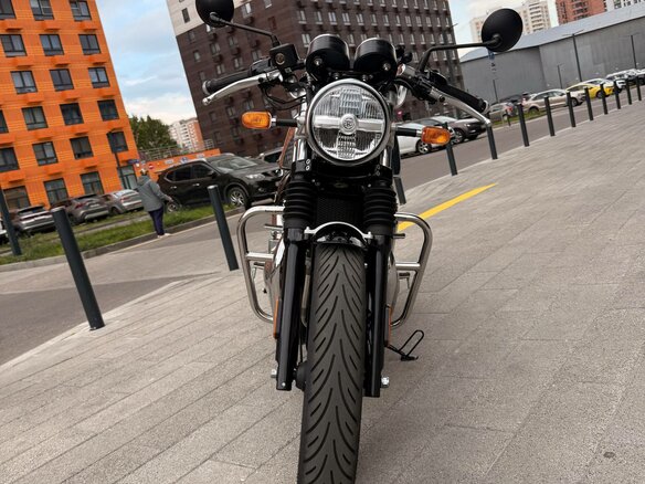 2025 Royal Enfield Continental GT, серебристый, 585000 рублей - вид 17