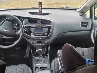 2013 Kia Ceed II, серебристый, 1050000 рублей, вид 4