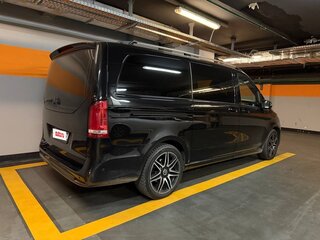 2022 Mercedes-Benz V-Класс Long 300 d длинный III (W447) Рестайлинг, чёрный, 6800000 рублей, вид 3