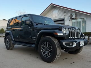 2022 Jeep Wrangler IV (JL), серый, 3000000 рублей, вид 2