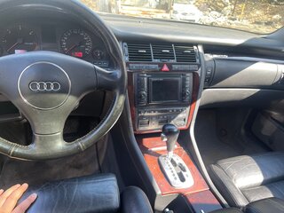 2000 Audi A8 I (D2) Рестайлинг, серый, 690000 рублей, вид 5