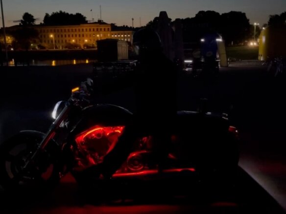 2009 Harley-Davidson V-Rod, чёрный, 1700000 рублей - вид 23