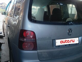 2007 Volkswagen Touran I Рестайлинг, серебристый, 600000 рублей, вид 4