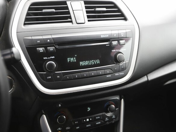 2013 Suzuki SX4 II (S-Cross), коричневый, 880000 рублей - вид 13