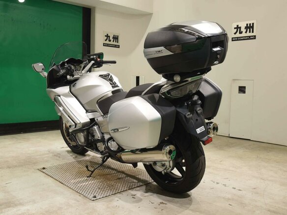 2016 Yamaha FJR1300, серебристый, 1099000 рублей - вид 5