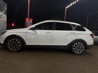 2018 Lada (ВАЗ) Vesta SW I, белый, 999999 рублей, вид 3