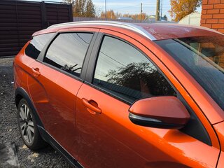 2017 Lada (ВАЗ) Vesta SW Cross I, оранжевый, 900000 рублей, вид 4