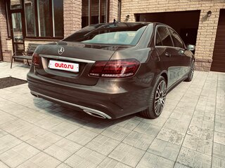 2015 Mercedes-Benz E-Класс 300 IV (W212, S212, C207) Рестайлинг, коричневый, 2750000 рублей, вид 5