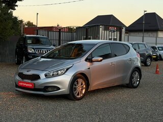 2012 Kia Ceed II, серебристый, 890000 рублей, вид 3