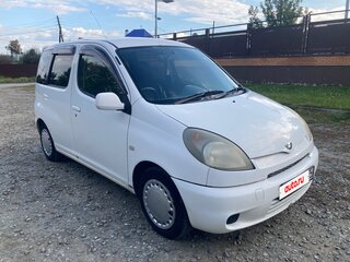 2000 Toyota FunCargo, белый, 380000 рублей, вид 1