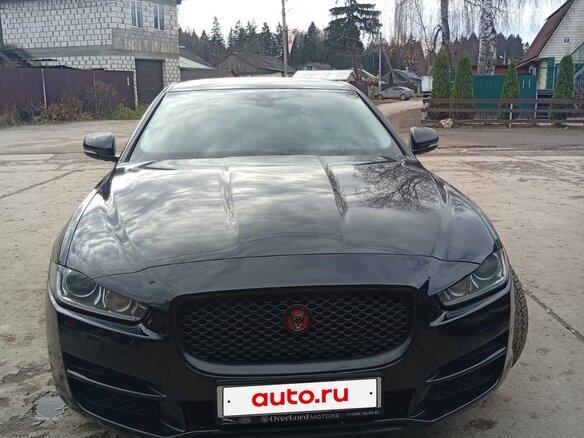 2017 Jaguar XE I, чёрный, 1700000 рублей - вид 1