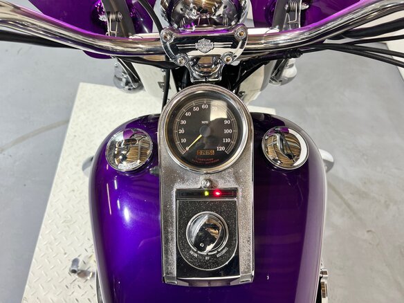 2001 Harley-Davidson Heritage, фиолетовый, 510000 рублей - вид 29