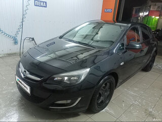 2013 Opel Astra J Рестайлинг, чёрный, 650000 рублей, вид 4