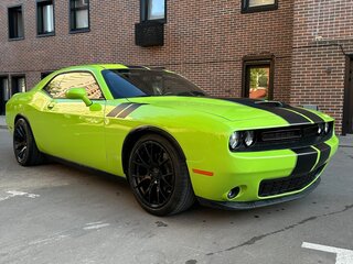 2019 Dodge Challenger R__T III Рестайлинг 2, зелёный, 4400000 рублей, вид 2