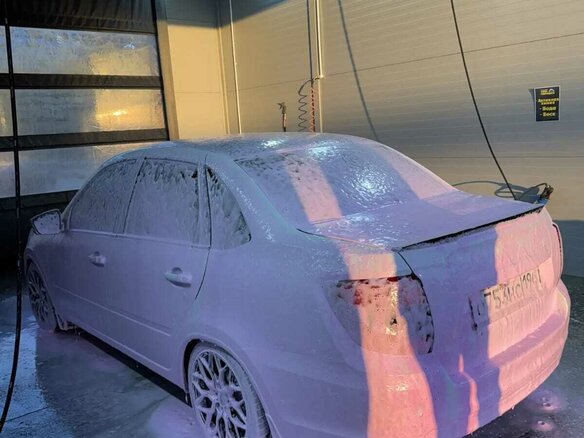 2023 Lada (ВАЗ) Granta I Рестайлинг, белый, 900000 рублей - вид 7