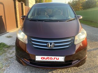 2011 Honda Freed I Рестайлинг, красный, 1100000 рублей, вид 1