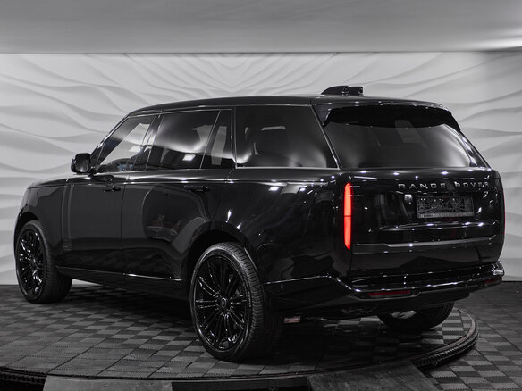 2025 Land Rover Range Rover P530 MHEV Long V, чёрный, 30300000 рублей - вид 7