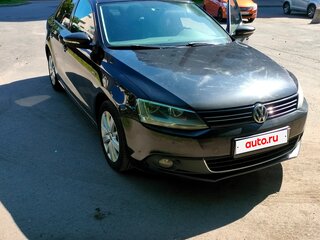 2013 Volkswagen Jetta VI, чёрный, 900000 рублей, вид 1