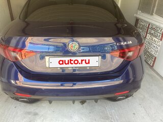 2017 Alfa Romeo Giulia II (952), синий, 2700000 рублей, вид 3