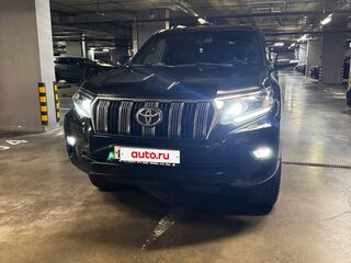2017 Toyota Land Cruiser Prado 150 Series Рестайлинг 2, чёрный, 4600000 рублей, вид 2