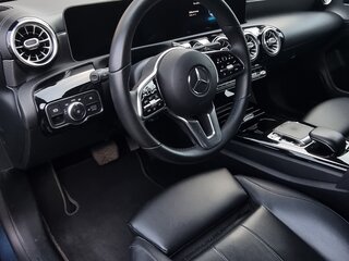 2019 Mercedes-Benz CLA 180 d II (C118, X118), синий, 2700000 рублей, вид 4