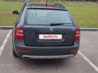 2011 Skoda Octavia Scout II (A5) Рестайлинг, серый, 860000 рублей, вид 2