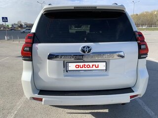 2019 Toyota Land Cruiser Prado 150 Series Рестайлинг 2, белый, 6100000 рублей, вид 4