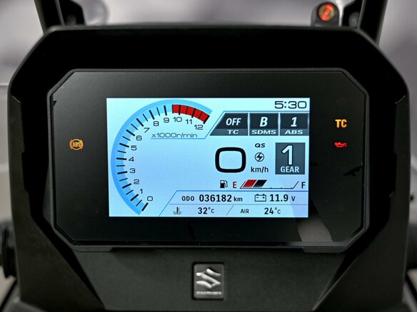 2023 Suzuki V-Strom 800DE, жёлтый, 1027000 рублей - вид 8