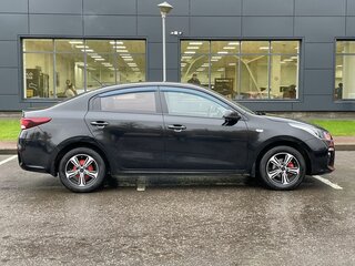 2017 Kia Rio IV, чёрный, 1200000 рублей, вид 4