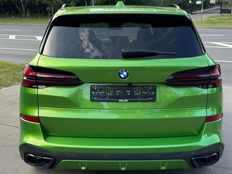 2024 BMW X5 M60i IV (G05/G18) Рестайлинг, зелёный, 15300000 рублей, вид 4