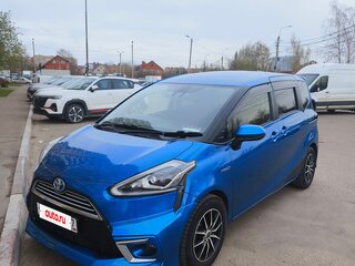 2017 Toyota Sienta II, синий, 1095000 рублей, вид 1