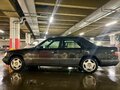 1994 Mercedes-Benz E-Класс 320 I (W124), чёрный, 1190000 рублей - вид 6