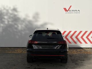 2018 Volkswagen Touareg III, коричневый, 3520000 рублей, вид 5