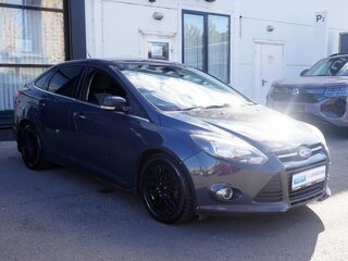 2013 Ford Focus III, серый, 675000 рублей, вид 3