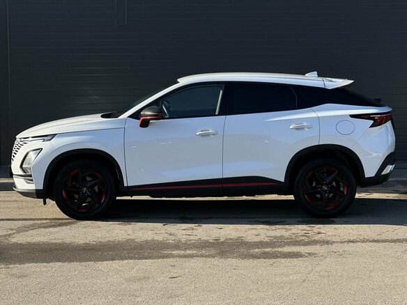 2022 Omoda C5 I, белый, 1550000 рублей - вид 9