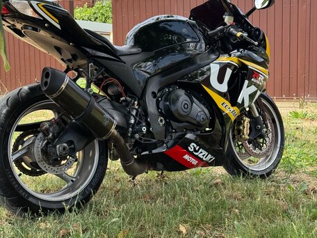 2014 Suzuki GSX-R 1000, чёрный, 900000 рублей, вид 1