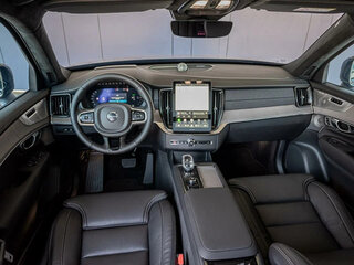 2026 Volvo XC90 T8 II Рестайлинг 2, серебристый, 13500000 рублей, вид 2