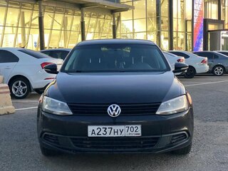 2014 Volkswagen Jetta VI Рестайлинг, чёрный, 929000 рублей, вид 2