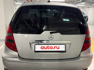 2008 Mercedes-Benz A-Класс 170 II (W169) Рестайлинг, чёрный, 800000 рублей, вид 4