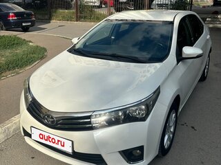2014 Toyota Corolla XI (E160, E170, E180), белый, 1400000 рублей, вид 1