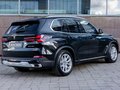 2026 BMW X5 40i IV (G05/G18) Рестайлинг, чёрный, 30500000 рублей - вид 4